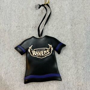 BALTIMORE RAVENS CHRISTMAS ORNAMENT FOOTBALL JERSEY TSHIRT